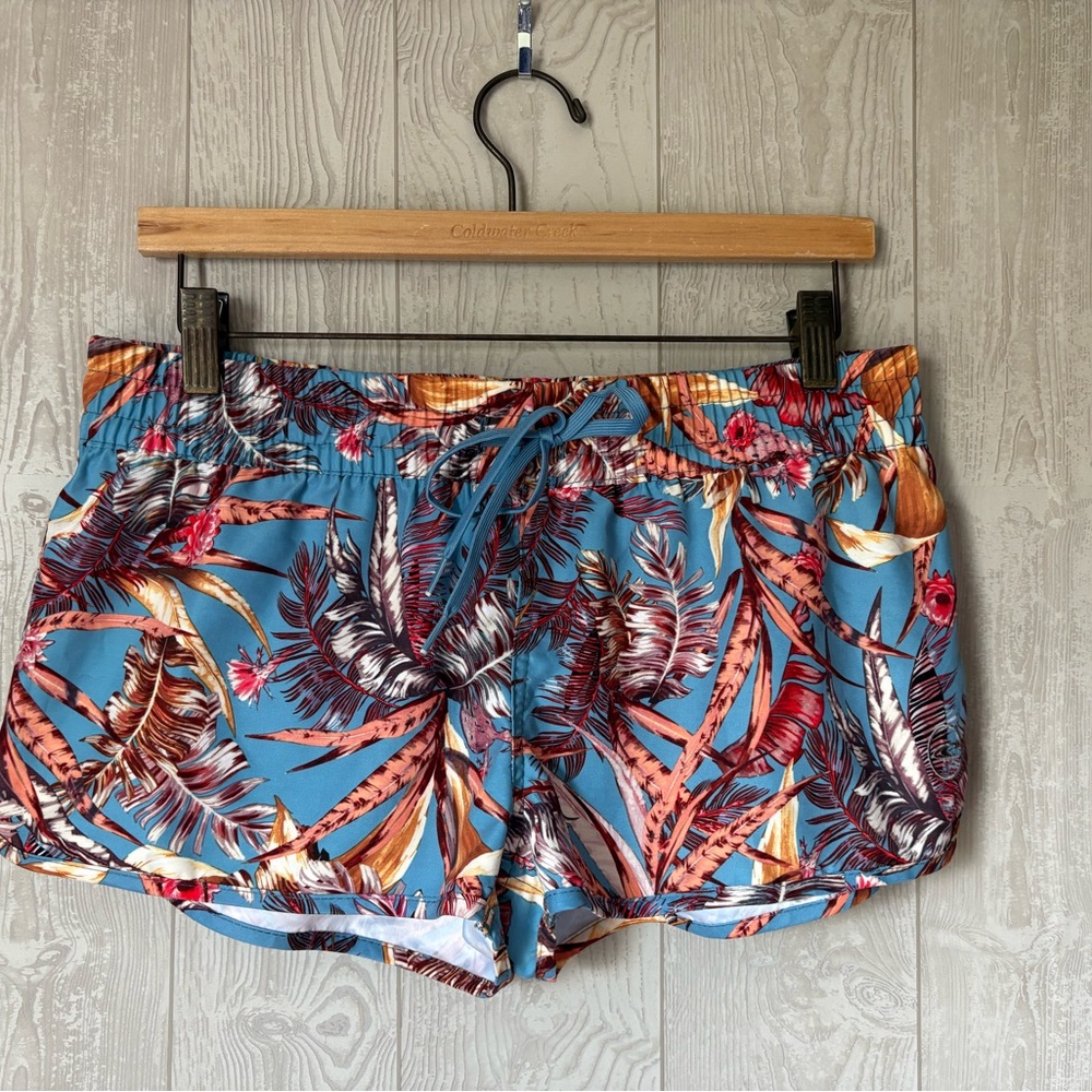 O’Neil Tropical Print Women's Shorts